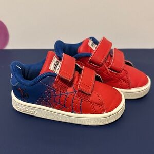 Adidas Marvel Spiderman toddler shoes size 5